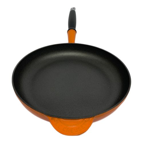 LE CREUSET (ルクルーゼ) フライパン オレンジ 24cm