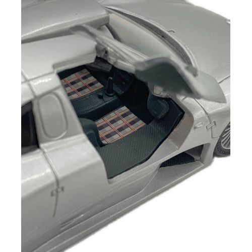 Maisto (マイスト) モデルカー MERCEDES CLK-GTR 1/26スケール