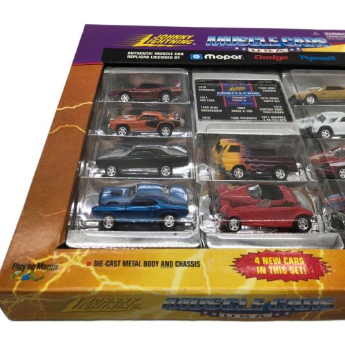 JOHNNY LIGHTNING (ジョニーライトニング) ミニカー MOPAR Muscle 10 Car Set Cragar Mags Super Bee Duster HEMI A100