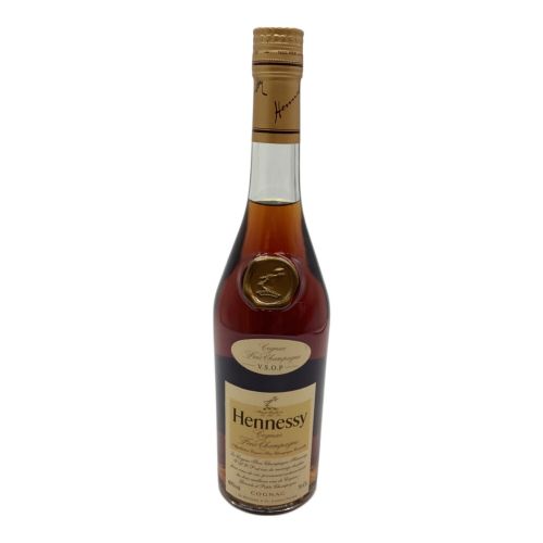 ヘネシー (Hennessy) コニャック 700ml 箱付 フィーヌシャンパーニュ VSOP クリアボトル 金キャップ 未開封