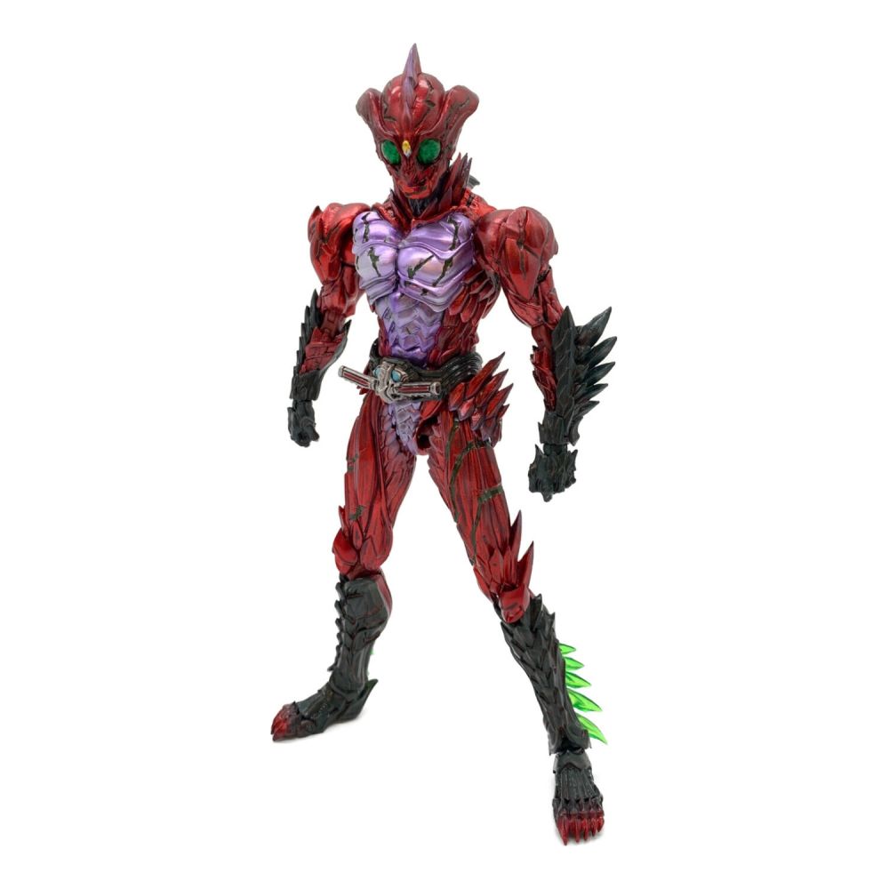 BANDAI (バンダイ) フィギュア 仮面ライダーアマゾンアルファ S.I.C｜トレファクONLINE