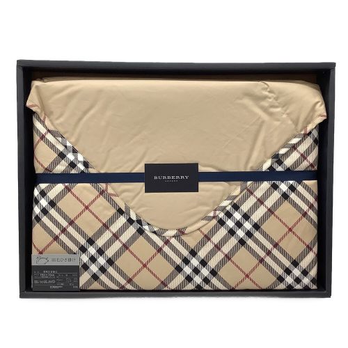 BURBERRY LONDON (バーバリーロンドン) 羽毛膝掛け 150×70cm ダウン70% フェザー30%