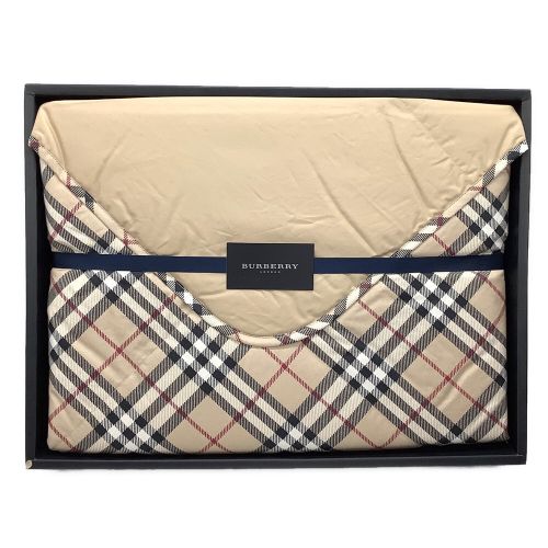 BURBERRY LONDON (バーバリーロンドン) 羽毛膝掛け 150×70cm