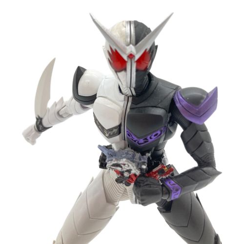 仮面ライダー S.H.Figuarts（真骨彫製法） 仮面ライダーW ファングジョーカー