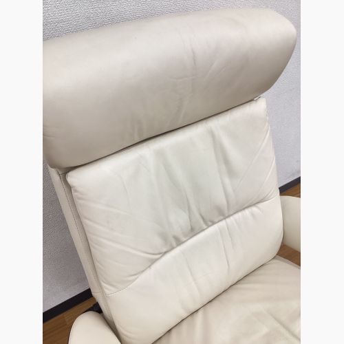 Ekornes (エコーネス) リクライニングチェアー Stressless TOKYO オットマン付 レザー