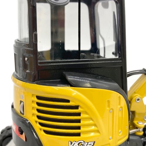 モデルカー YANMAR ViC35 1/22スケール Excavator ショベルカー