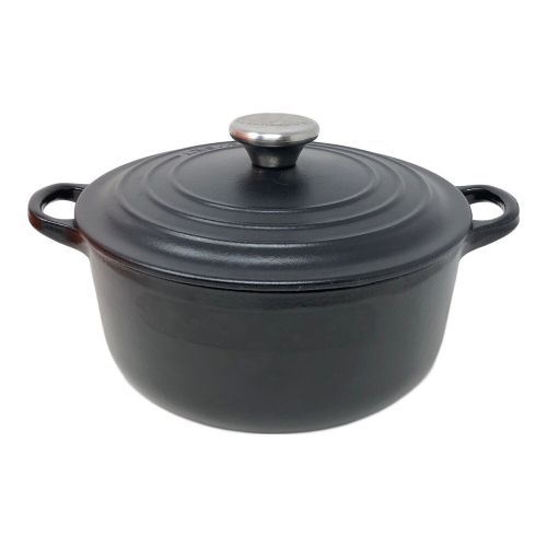 LE CREUSET (ルクルーゼ) 両手鍋 20cm