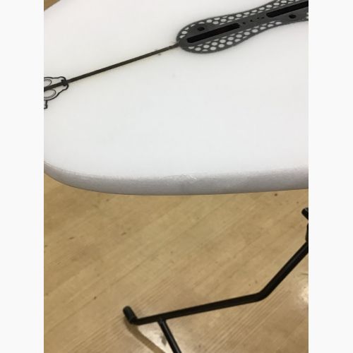 SHARP EYE SURFBOARDS ショートボード 5'10"x19"x2 1/2" 27.72L HT2 トライフィンタイプ