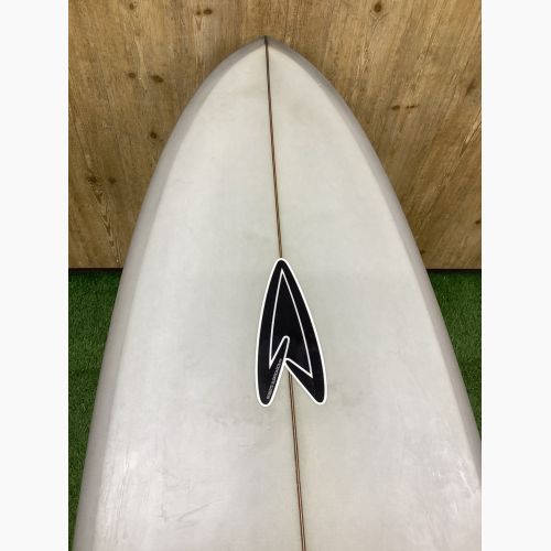 ROBERTS ショートボード 6.2ft FUTURE グレー INVATER 5フィンタイプ