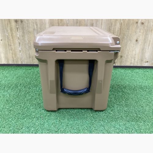 ICELAND COOLER (アイスランドクーラー) クーラーボックス 35QT/33.1L タン