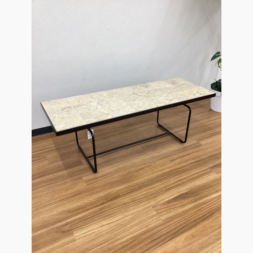 IDEE (イデー) ローテーブル ベージュ×ブラック マクタンストーン×アイアン MACTAN LOW TABLE（廃盤品）  幅110㎝｜トレファクONLINE